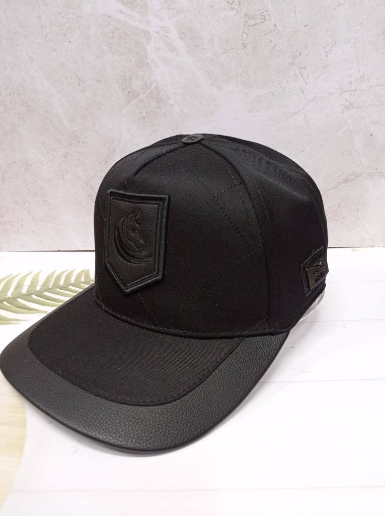 GORRAS ADLER
